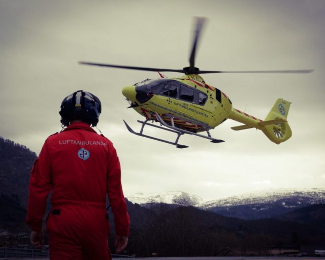 Norsk Luftambulanse AS overtar tre baser for legehelikoptre