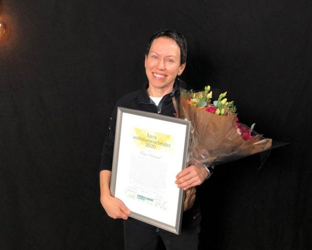 Mona Guterud er kåret til Årets ambulansearbeider